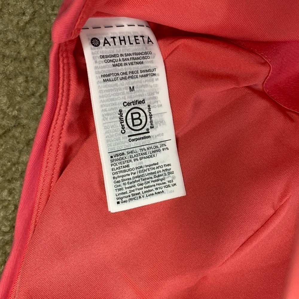 NWT Athleta Women’s Coral Pink Hampton One Piece Swimsuit Size M - Picture 7 of 7